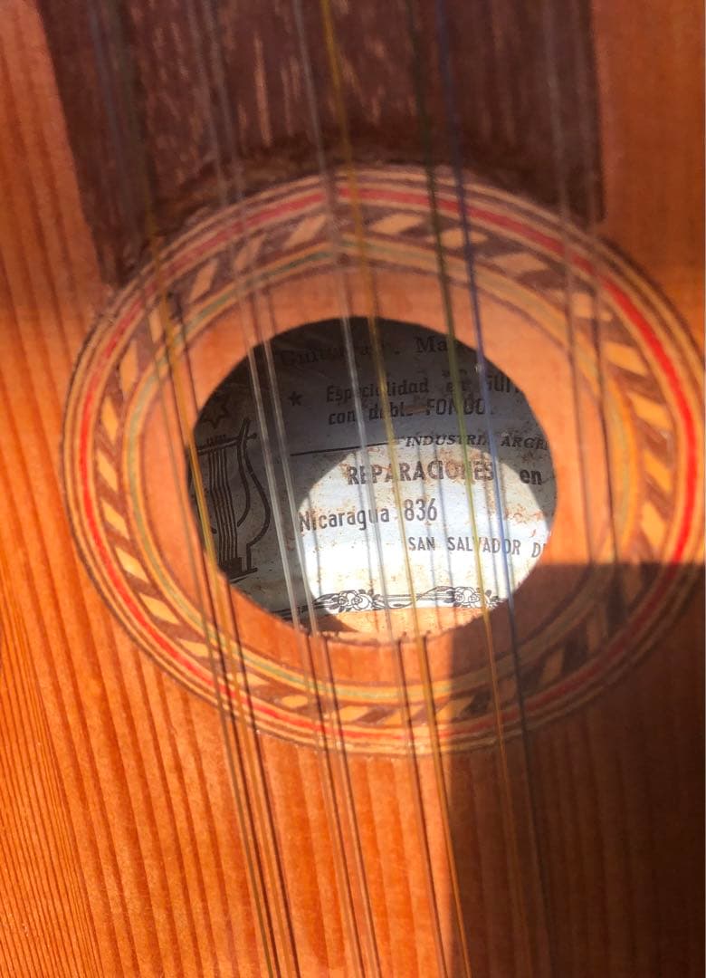 本日発送限定お値引き中 希少 マンドリン チャランゴ kirkinchu