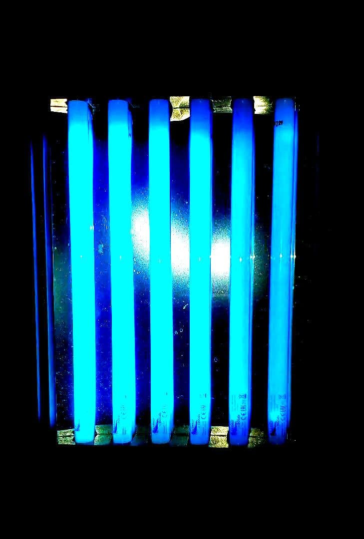 人気完売品 家庭用（ 最上クラス）スタンド型 日焼けタンニング