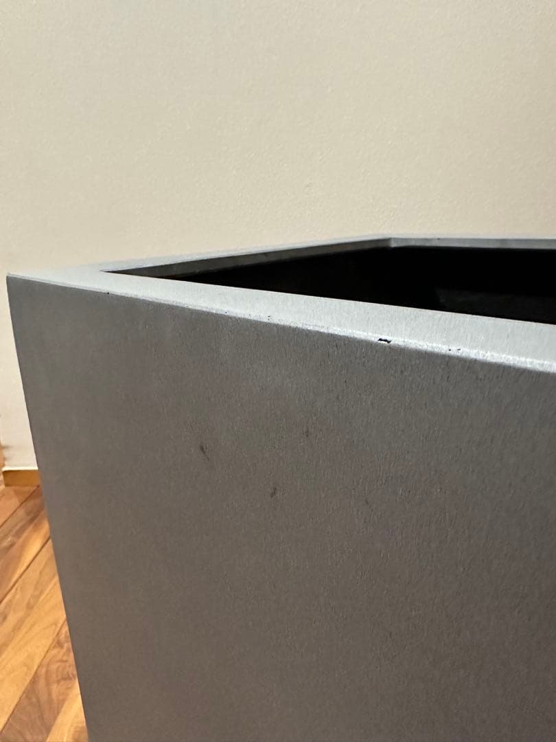 YAMATEI KONTON MAGNUSマグナスキュビ 直径40cmグレー　鉢