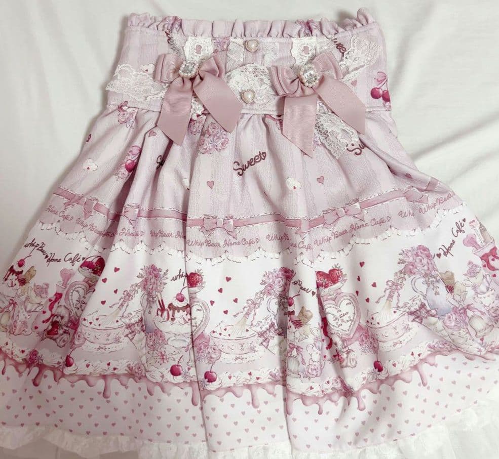 OneMall provides Mercari products: リズリサ Whip Bear Home Cafe柄