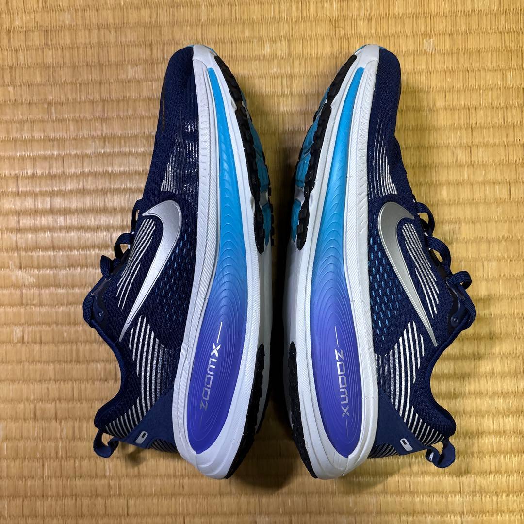 【美品】NIKE ボメロ18 25.5cm