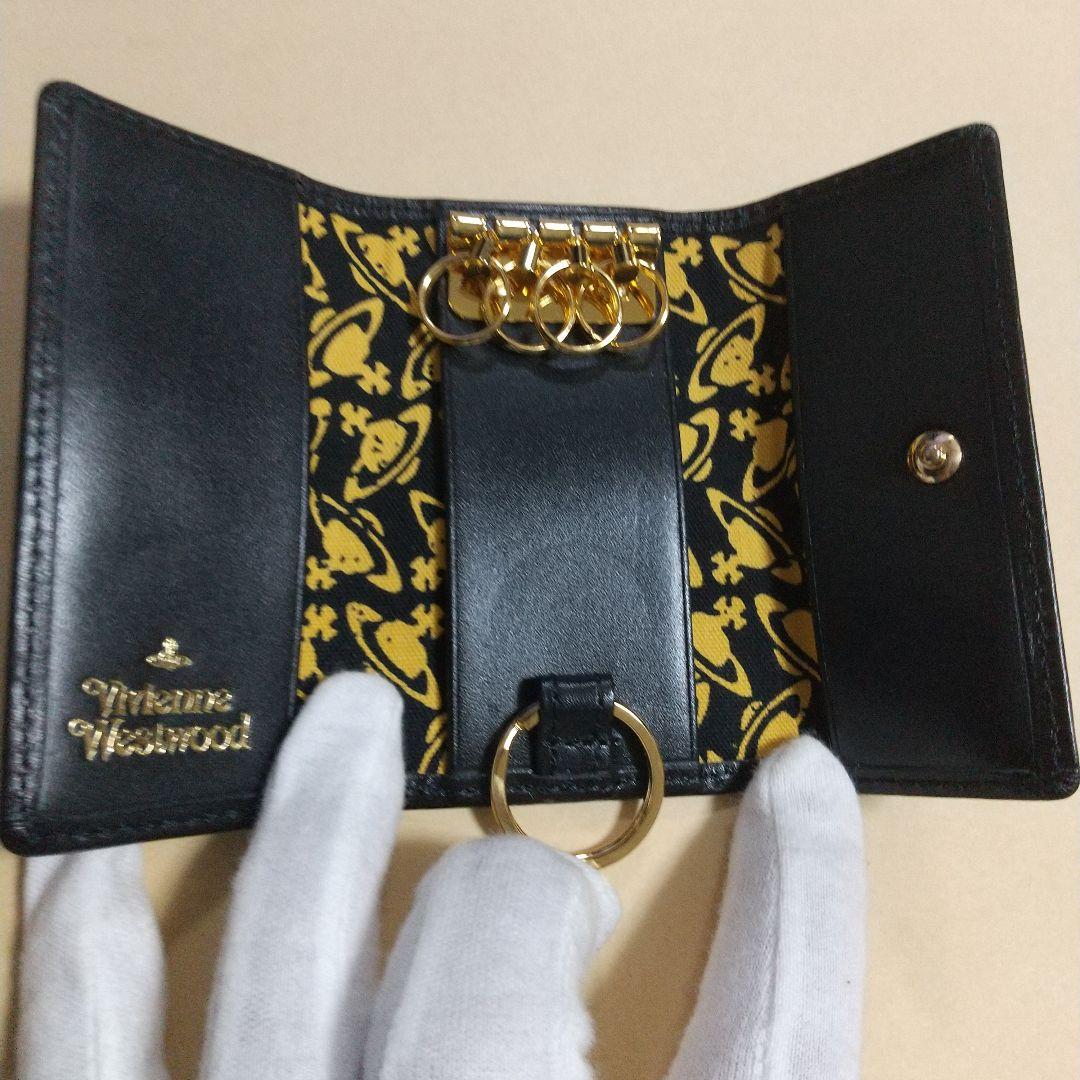 新品同様 Vivienne Westwood ヴィヴィアン 男女兼用 キーケース