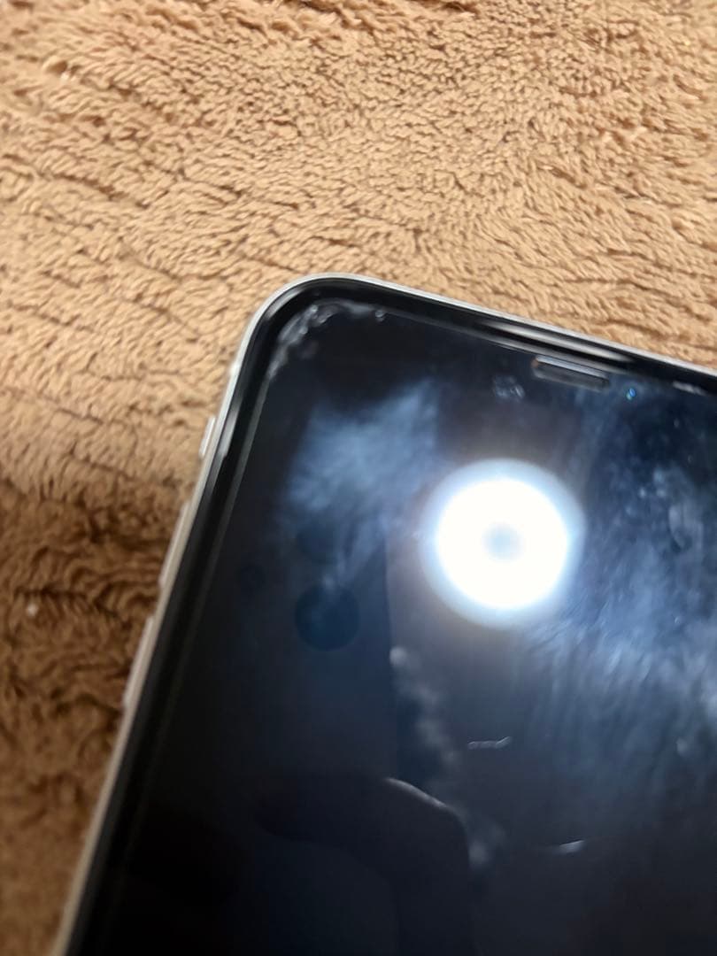 iPhone11 ホワイト 64G 本体　SIMフリー　バッテリー76%