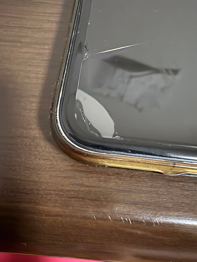 iPhone11 ホワイト 64G 本体　SIMフリー　バッテリー76%