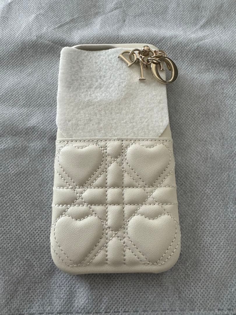 Dior iPhone15Proケース