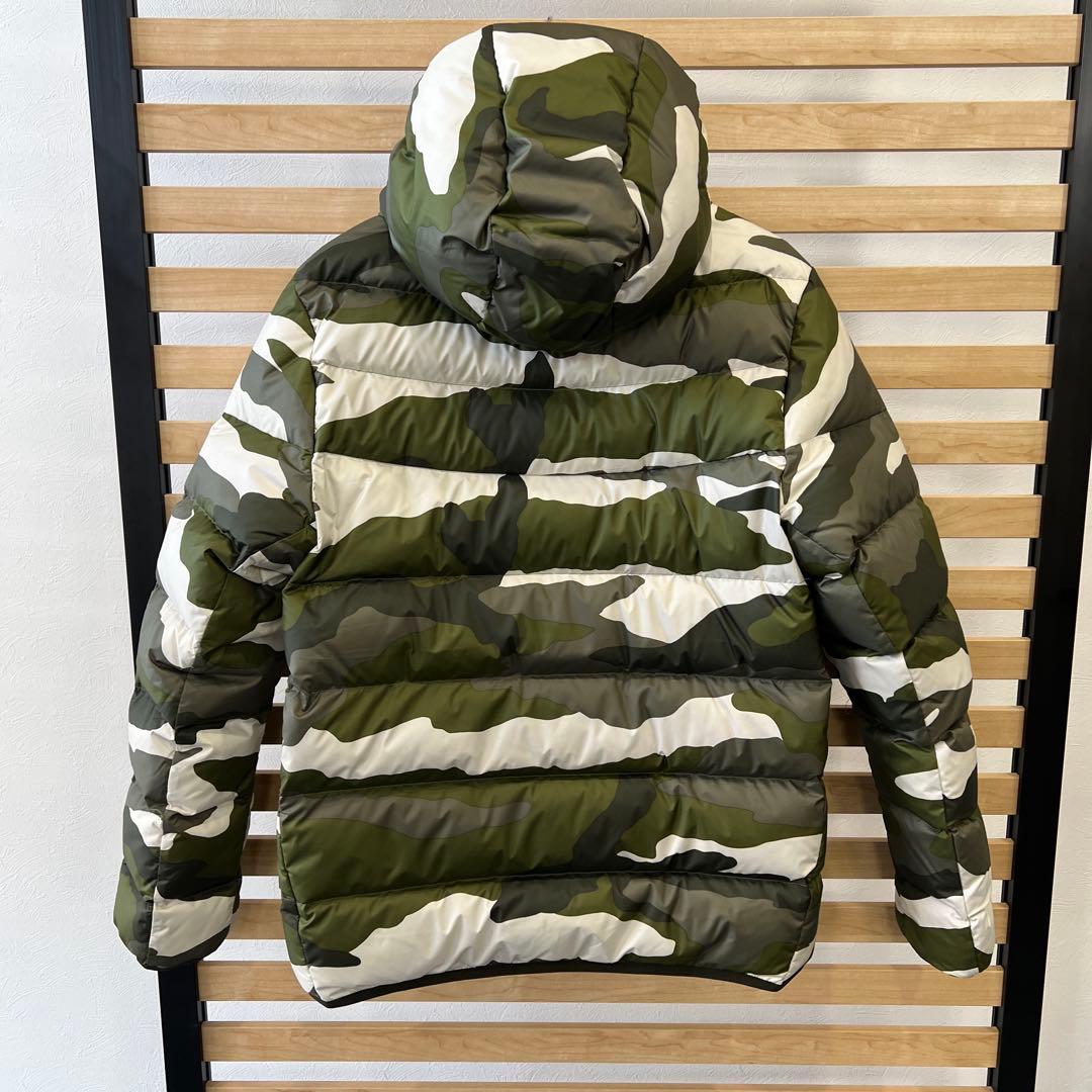 美品 ナイキ 迷彩 カモフラ ダウンジャケット サイズL - メルカリ