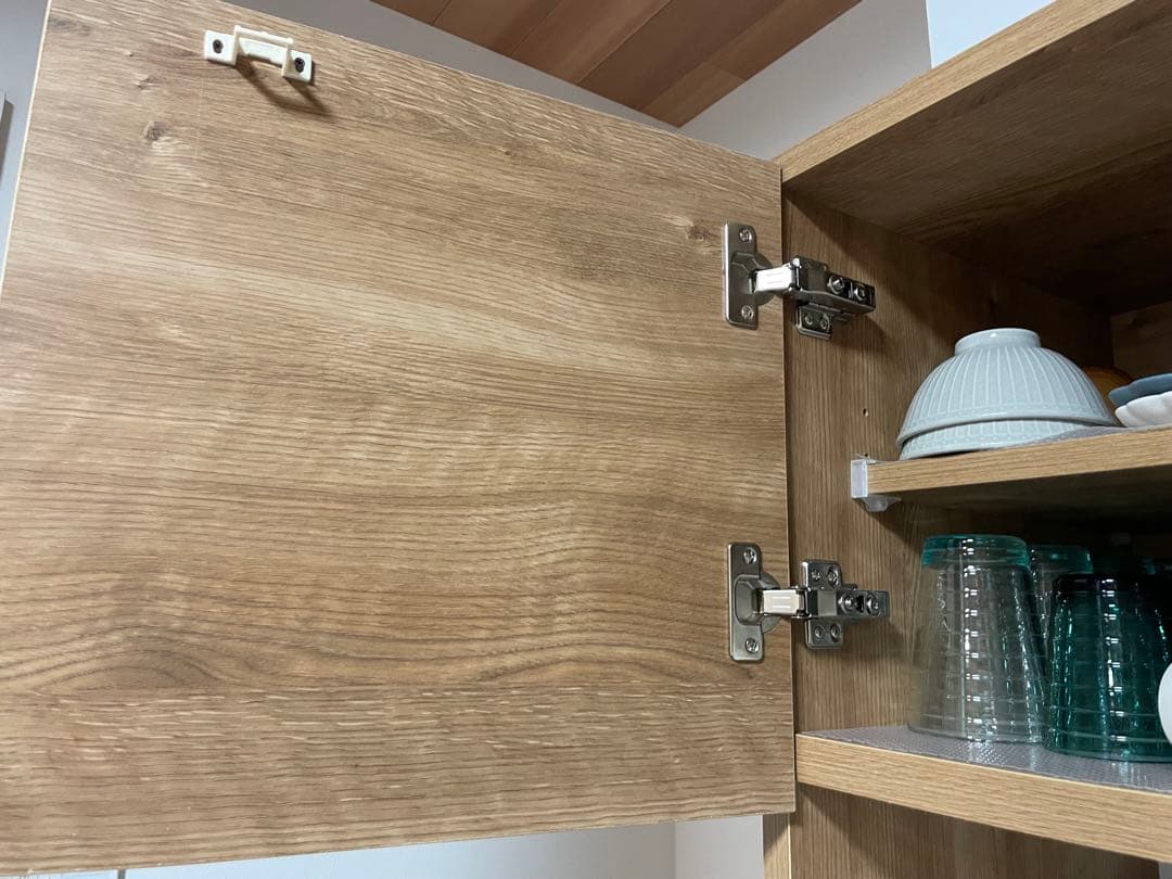 送料込みLOWYA食器棚 幅120