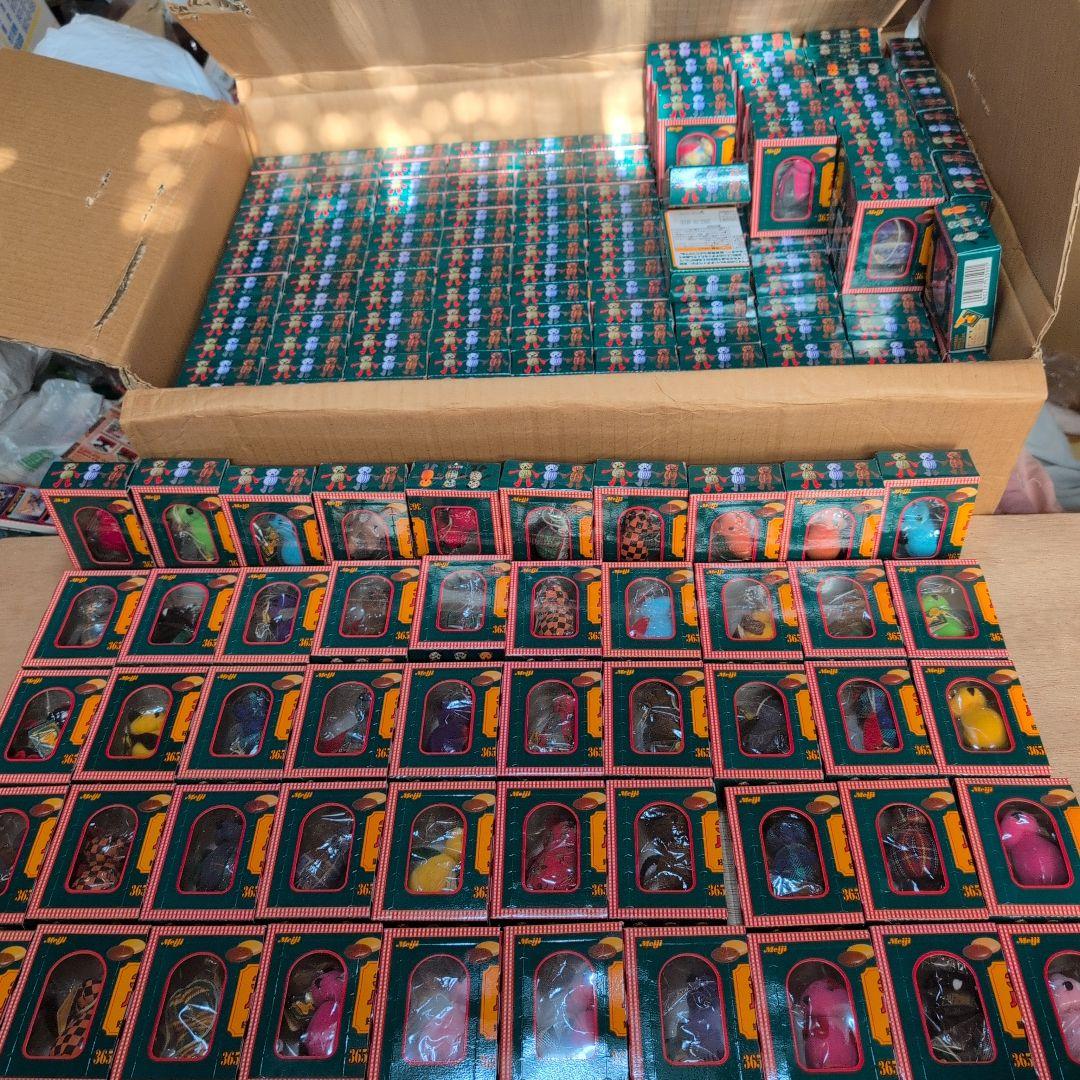 365日バースデーテディ 213個 セット、おまけ付