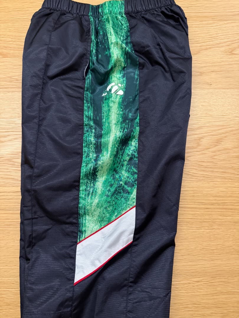 東京ヴェルディトラックパンツ ブラック グリーンアクセント ブラック