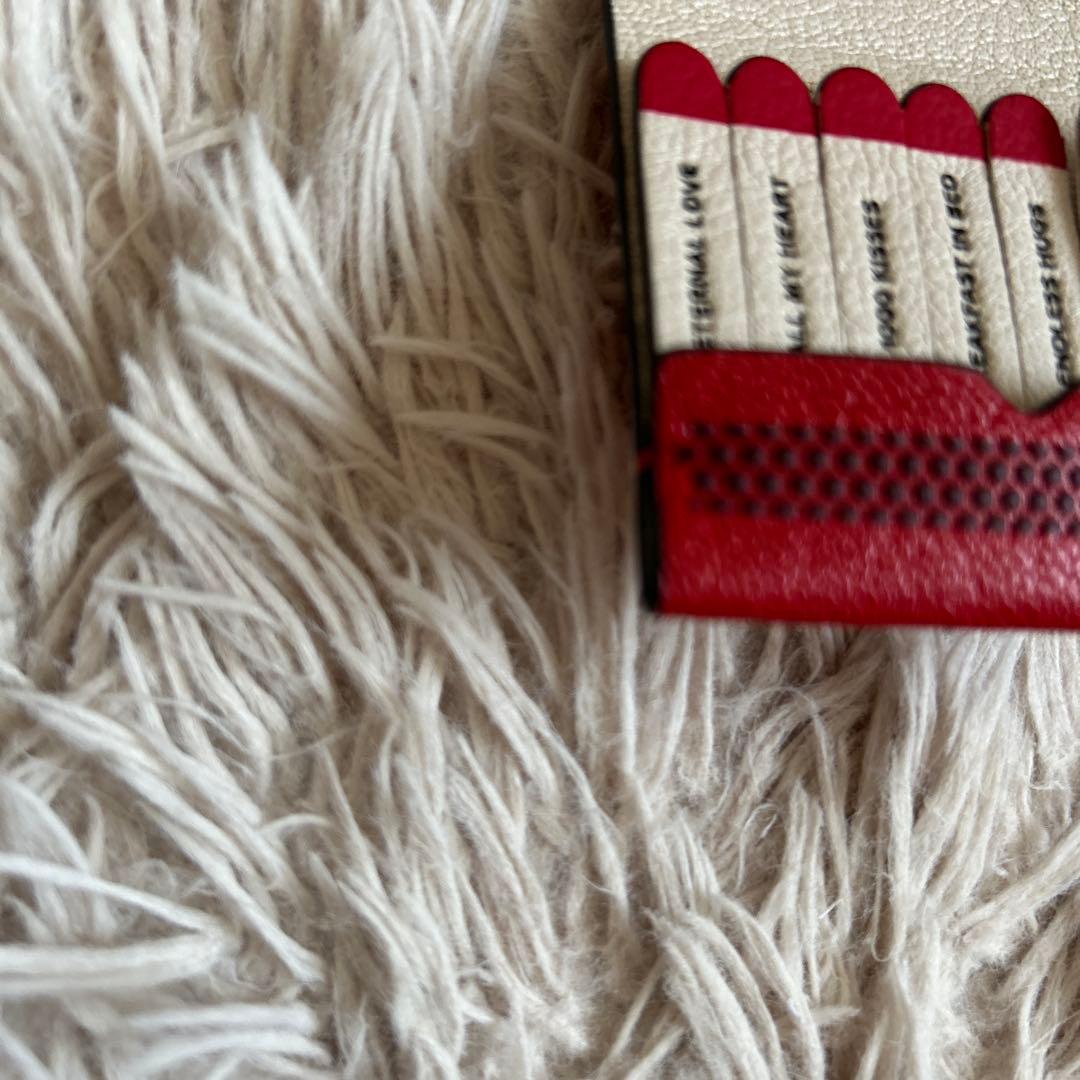 新品 ANYA HINDMARCH Match Book Heart キーケース