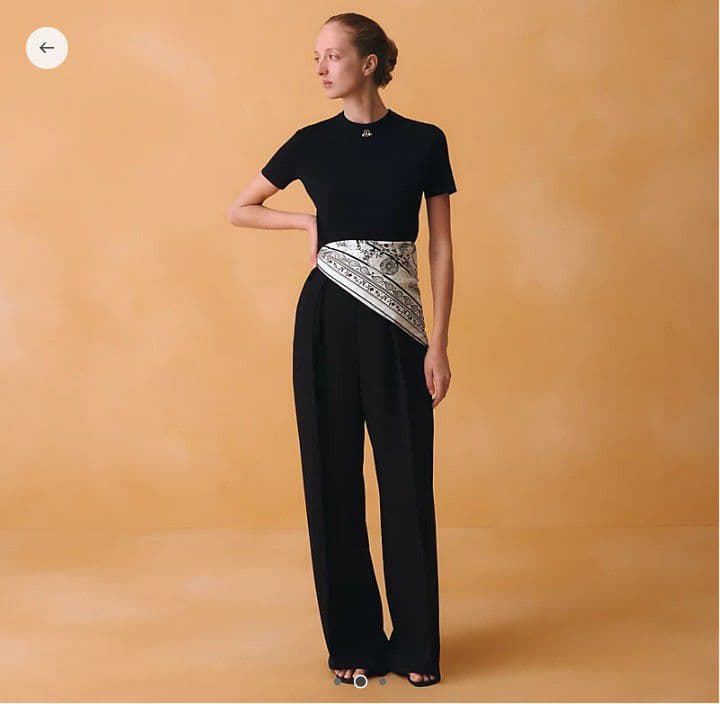 エルメス　2026SS　シルクバンダナ《鐙・バンダナ》