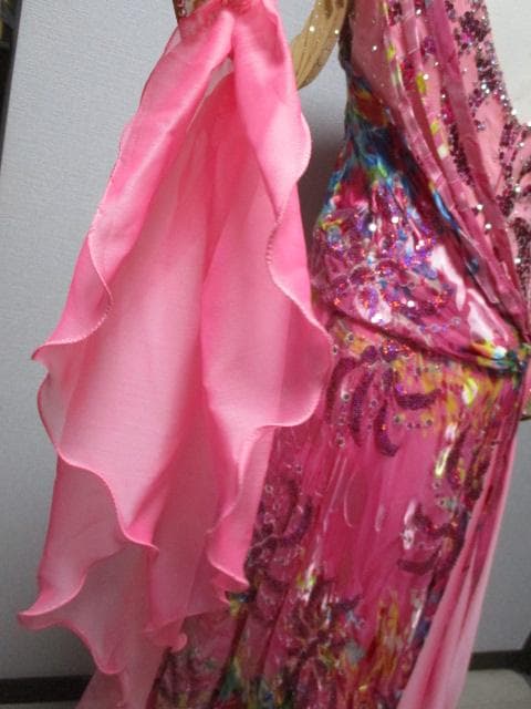 社交ダンス ROBINHOODロビンフッド ピンクキラキラドレス