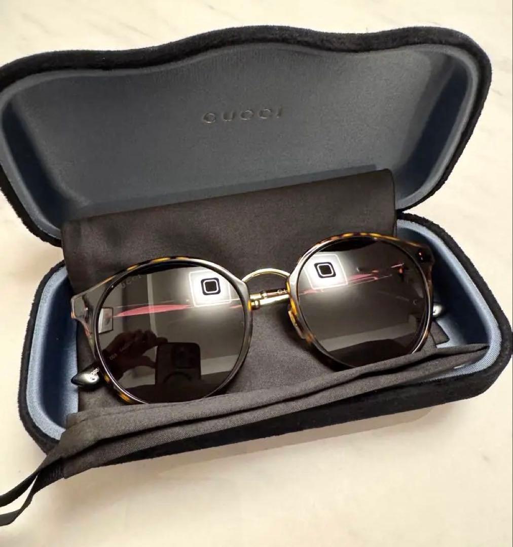 【送料込】Gucci ラウンド型サングラス GG0588SK 003