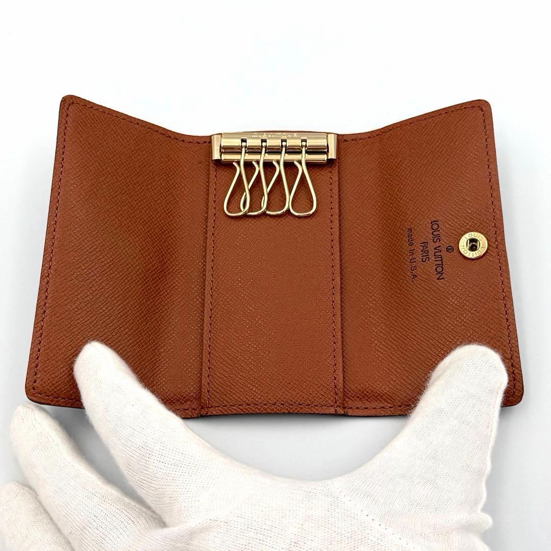 未使用級✨ルイヴィトン　モノグラム　キーケース　4連