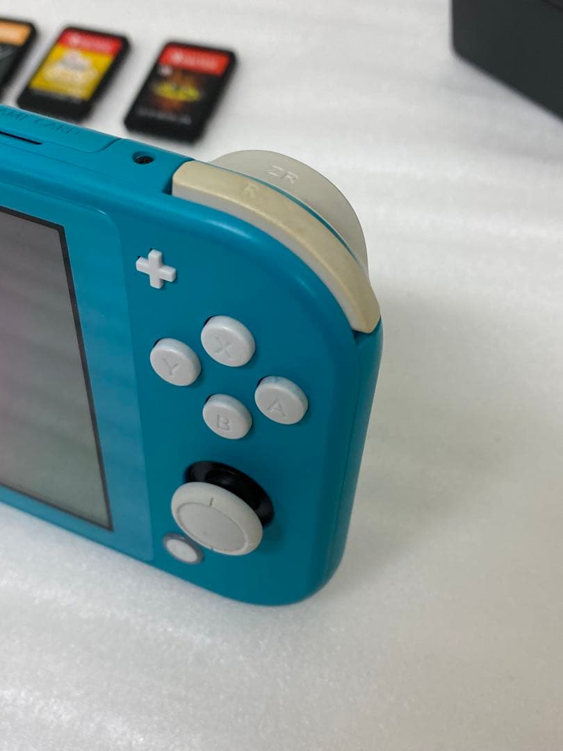 3-2584 Nintendo SwitchLiteターコイズ　＋　ソフト5点