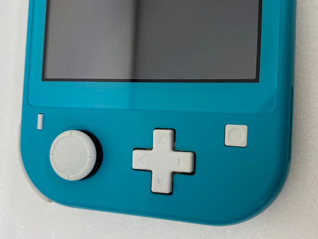 3-2584 Nintendo SwitchLiteターコイズ　＋　ソフト5点