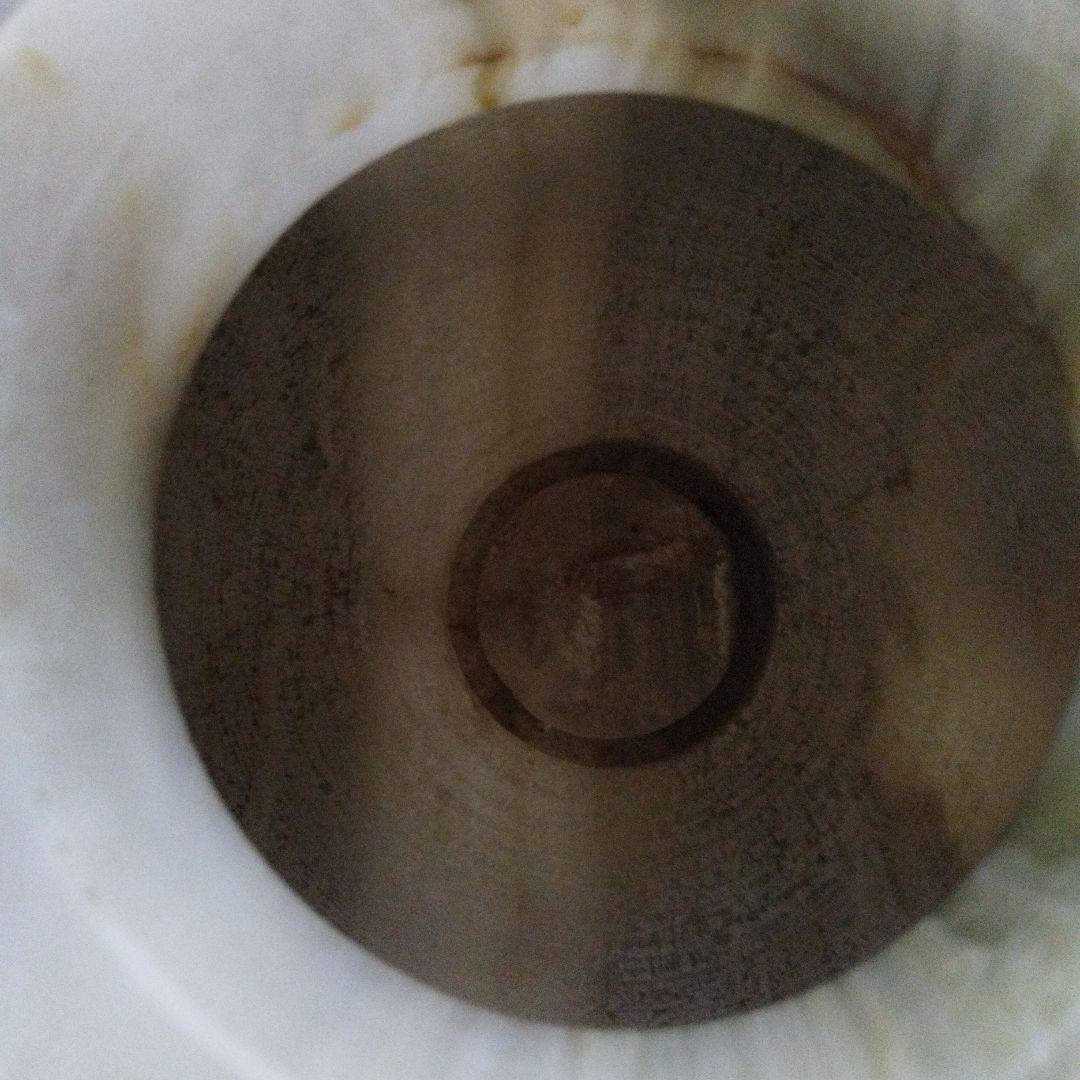 本物大理石の壺です。