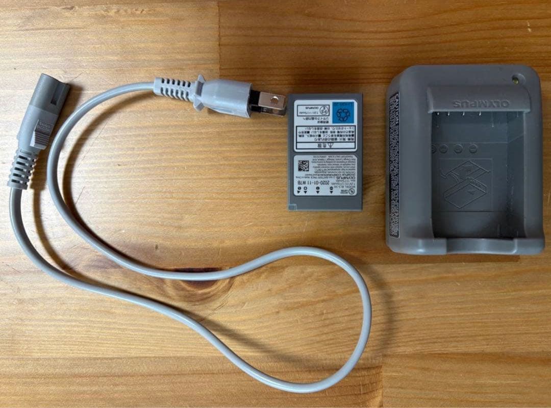 【美品】オリンパス OM-D E-M10 Mark III レンズ3本セット