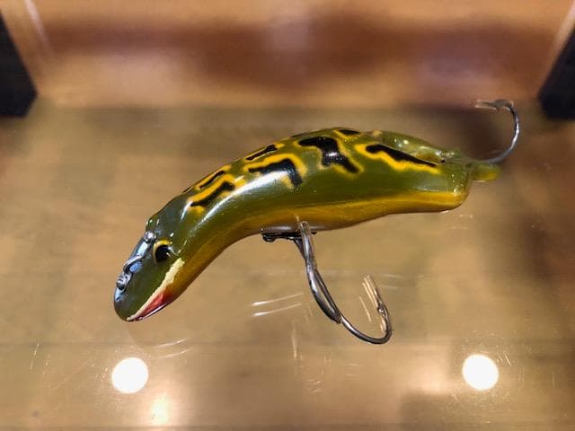 Heddon ヘドンルーニーフロッグ 4個セット