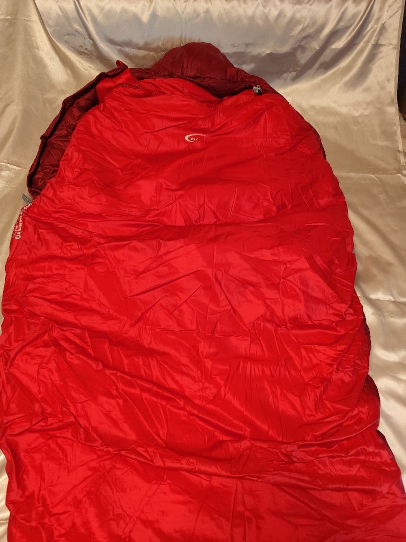 モンベル　シームレス バロウバッグ♯0 R/zip　　　mont-bell