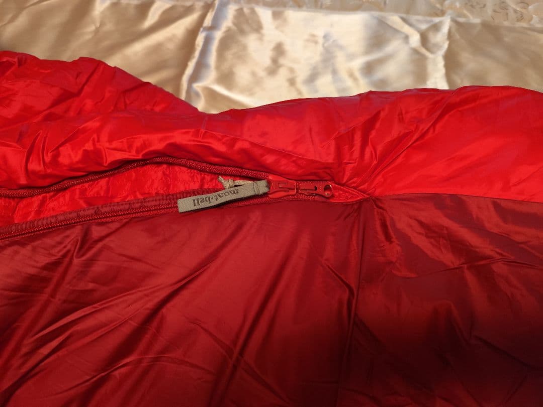 モンベル　シームレス バロウバッグ♯0 R/zip　　　mont-bell