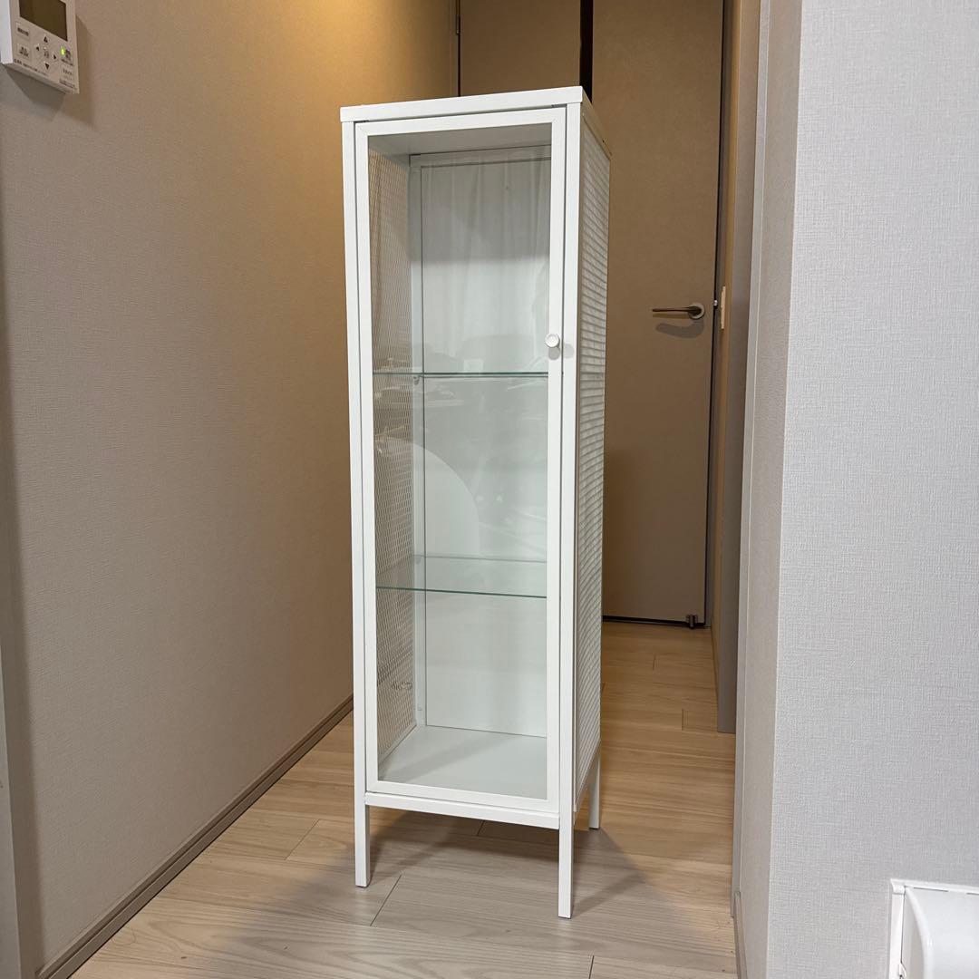 IKEA BAGGEBO バッゲボー ガラス扉 キャビネット 完成品 - メルカリ
