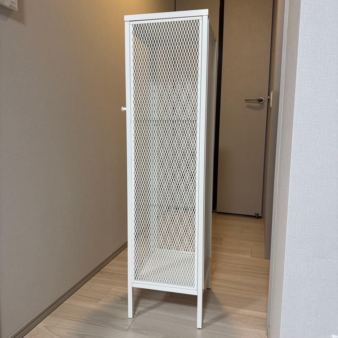 IKEA BAGGEBO バッゲボー ガラス扉 キャビネット 完成品 - メルカリ
