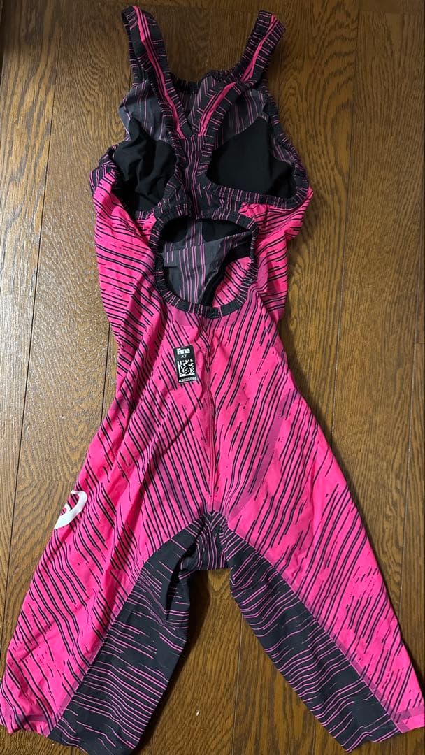 競泳水着 アシックス　トップインパクト　SMサイズ