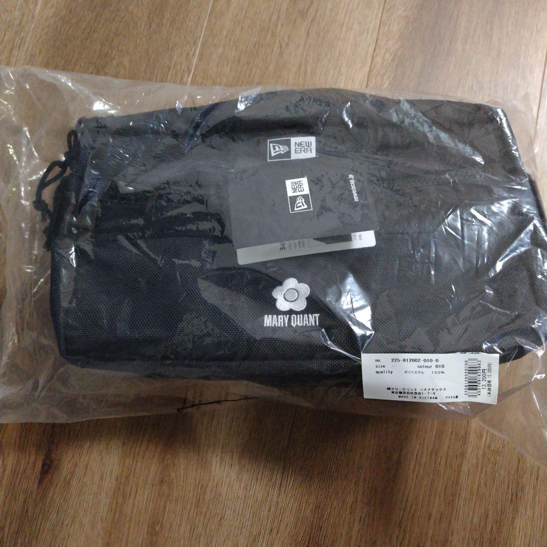 MARY QUANT×NEW ERA スクエア ボディバッグ