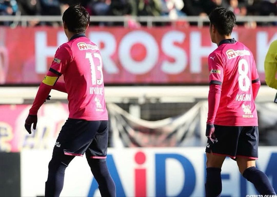 ♦︎美品♦︎8香川真司Mサイズセレッソユニフォーム