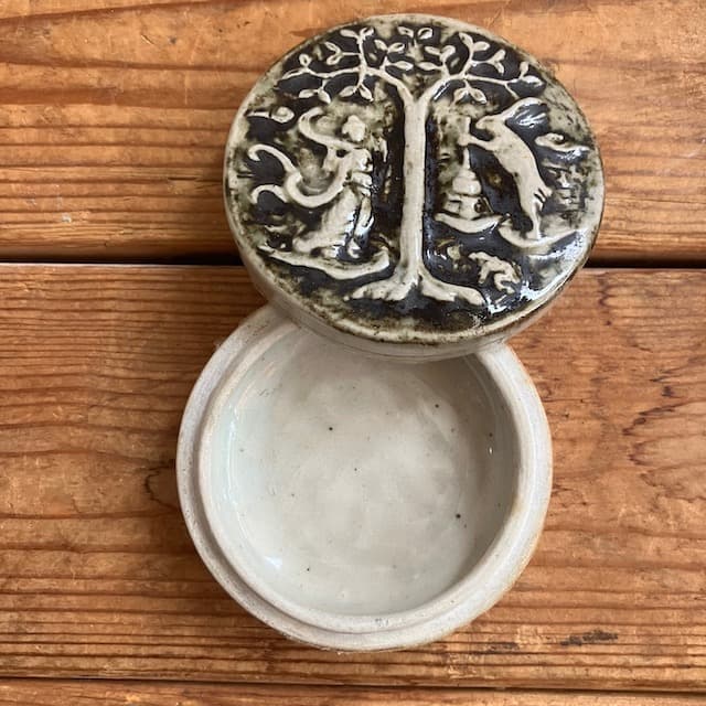 陶器製 蓋付き 小物入れ 香合 月宮図 兎 蛙 月桂 鳥獣戯画 平安 鎌倉