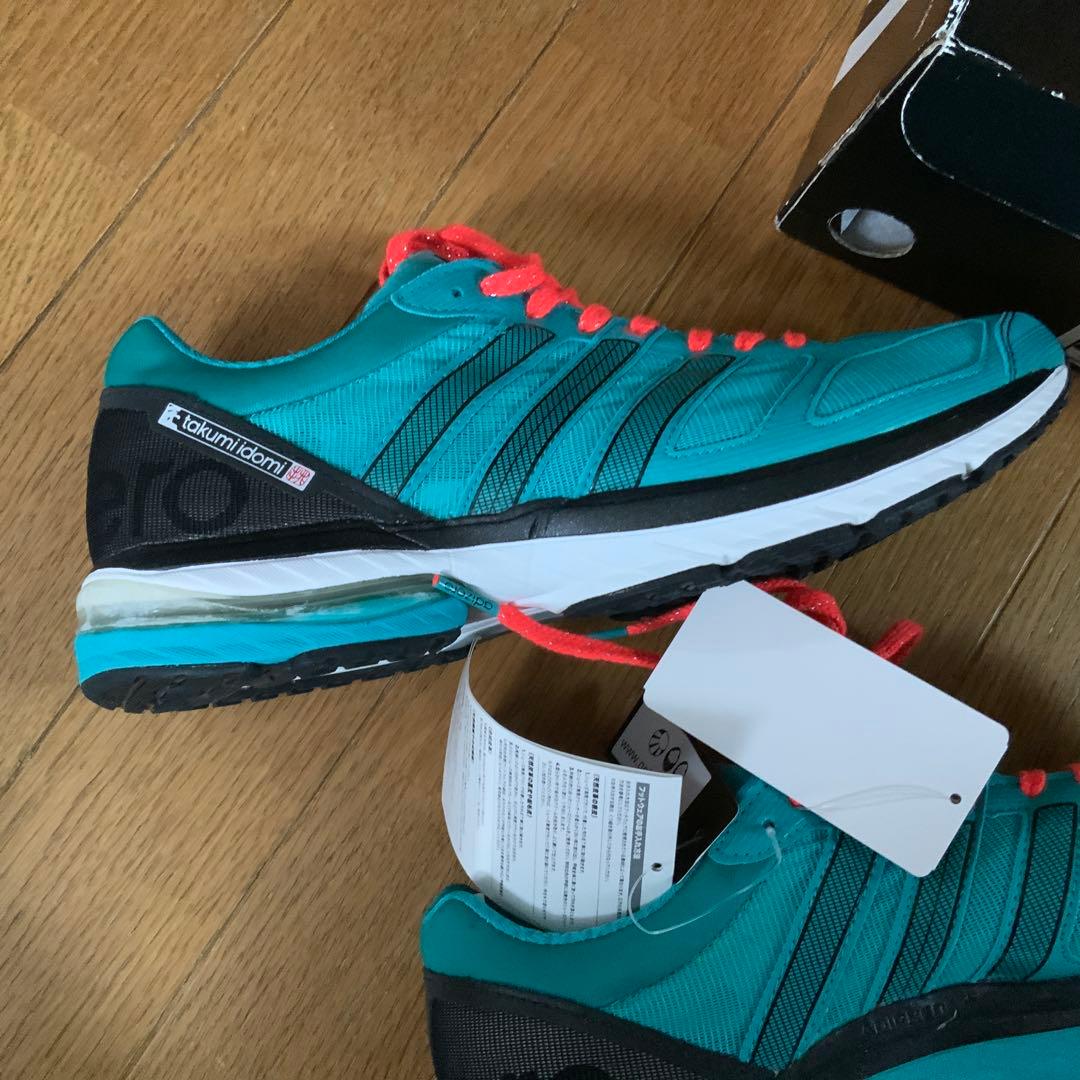 adidas タクミイドミ　青学カラー