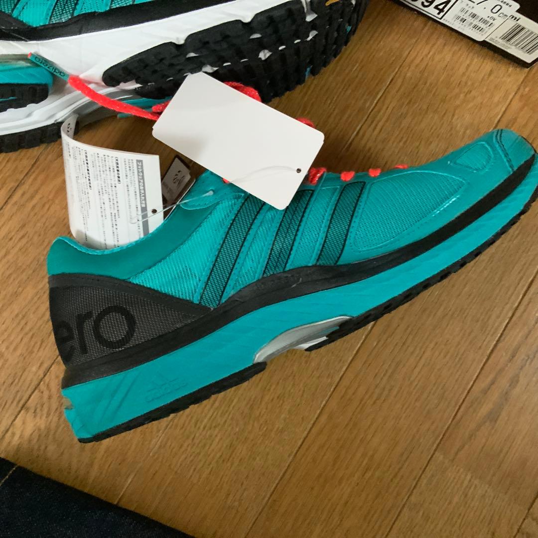 adidas タクミイドミ　青学カラー