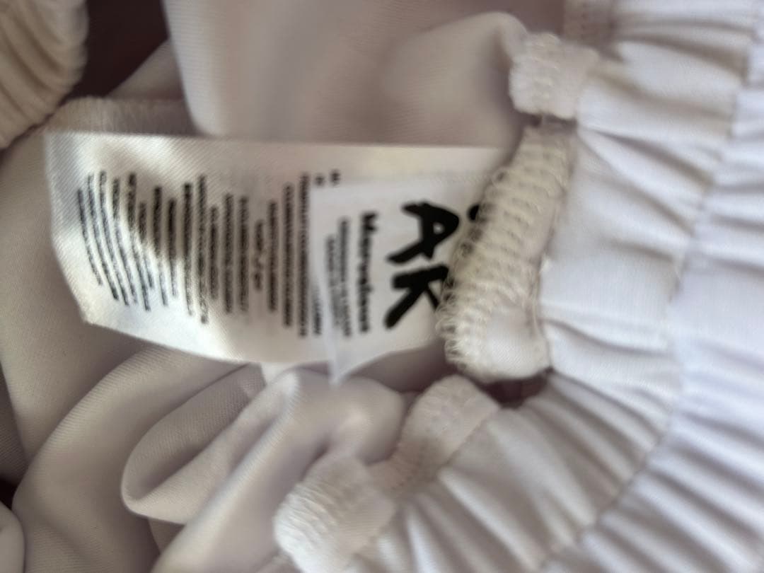 ズンバ　パンツ