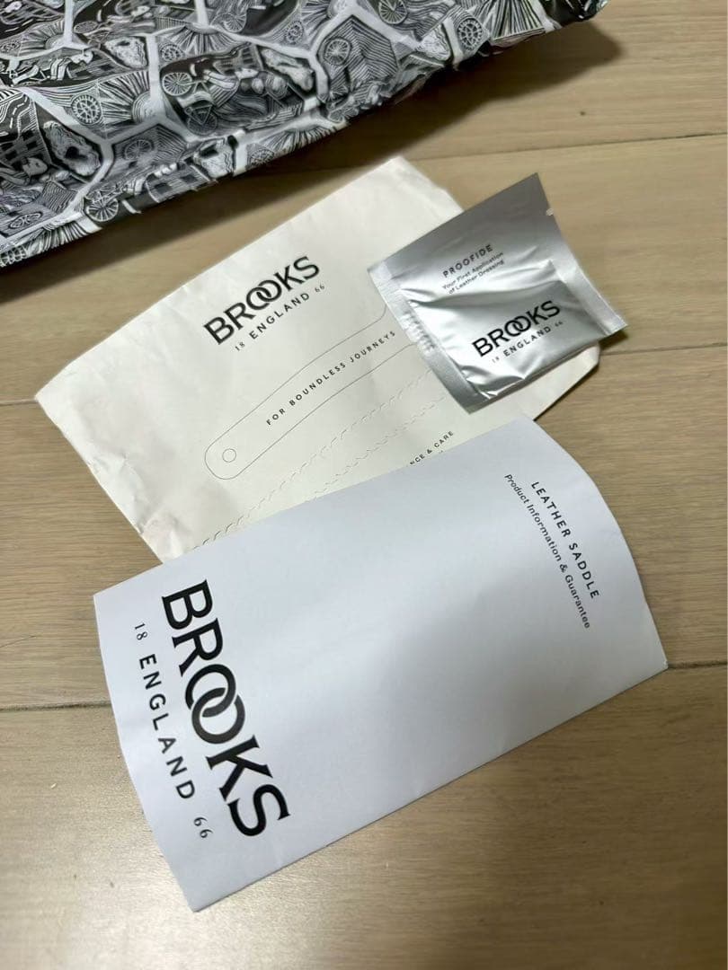 BROOKS ブルックス　サドル STANDARD B17S ブラウン