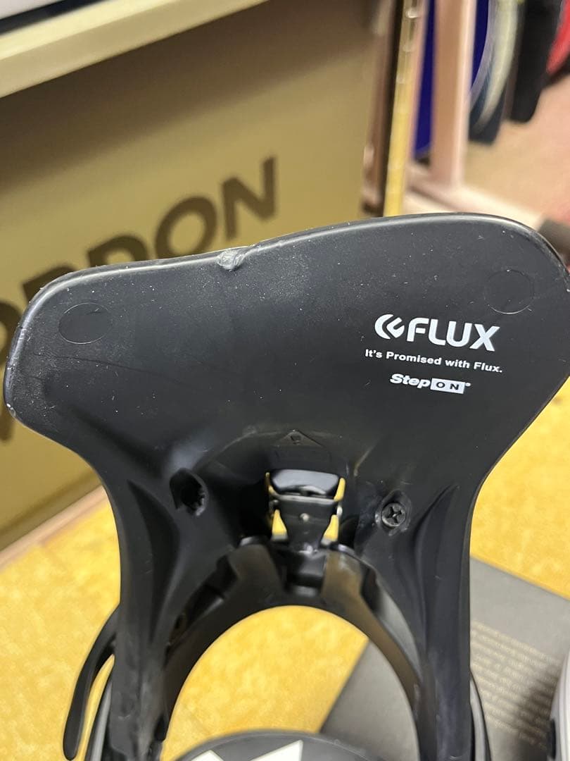 FLUX ステップオンビンディング S