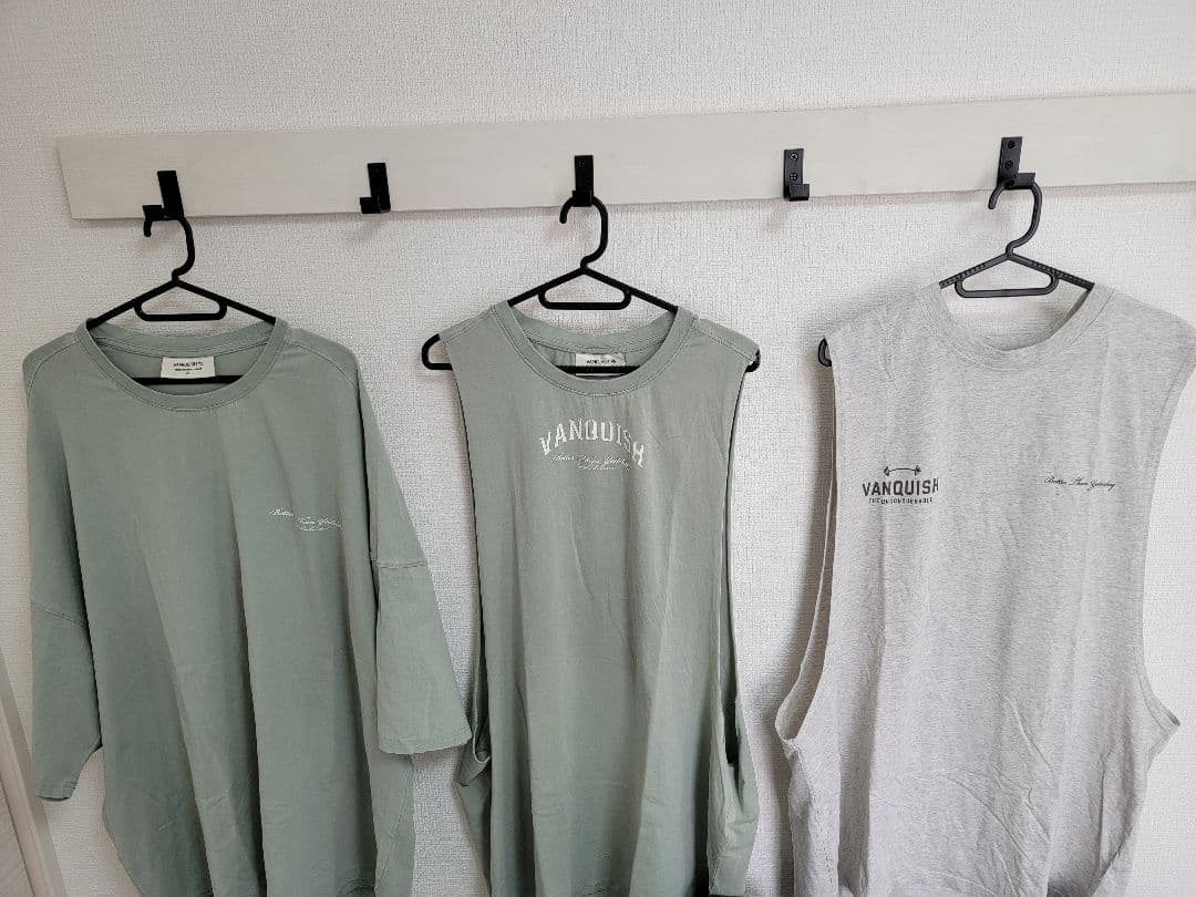 VANQUISH FITNESS タンクトップ、Tシャツセット美品 早い者勝ち