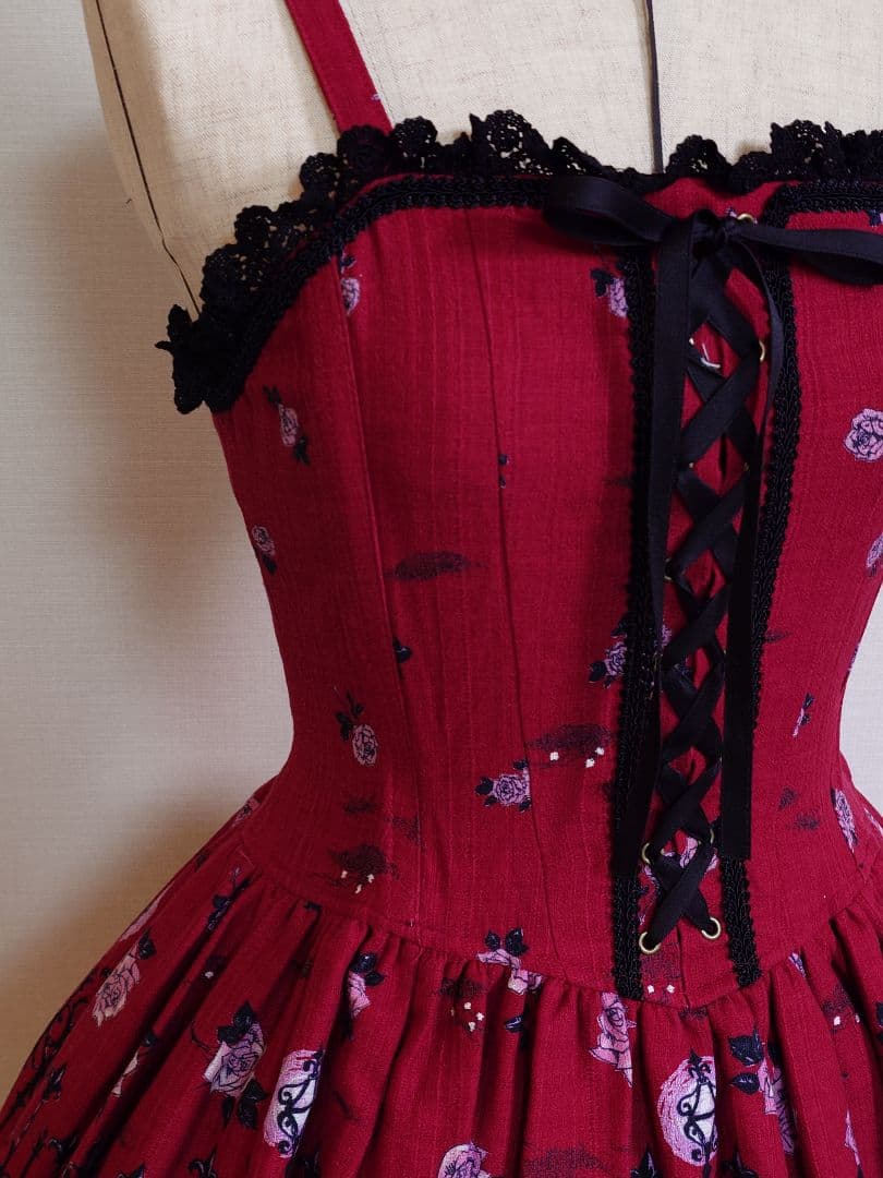 ALICE and the PIRATES　Vampire Prelude柄　赤