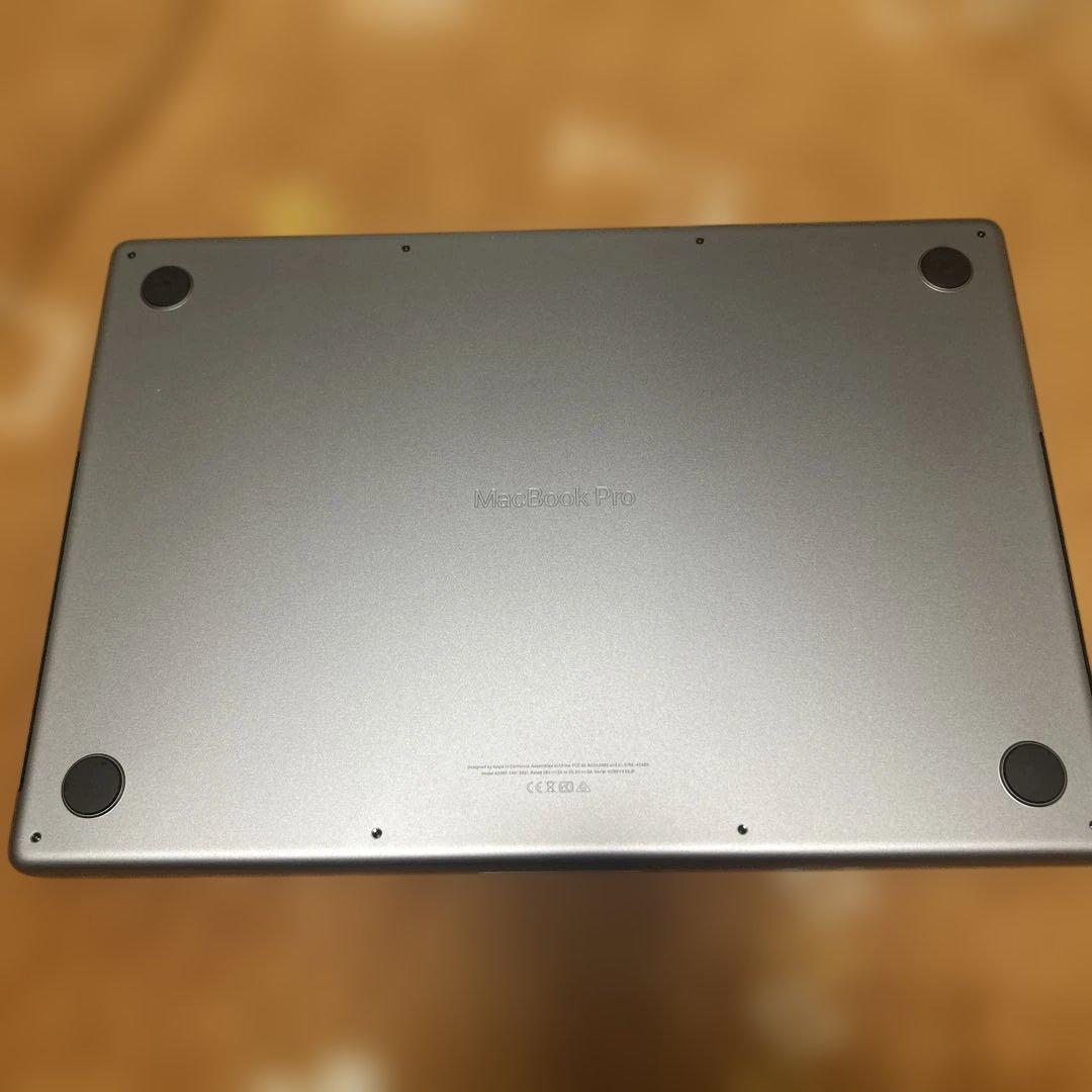 快速MacBook Pro M1 32GB 16core 500GB