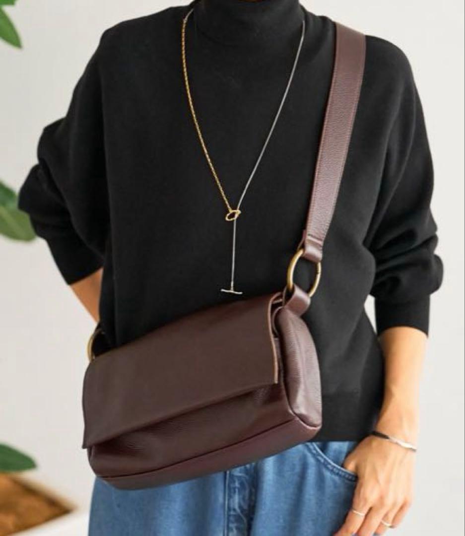 新品　BEARDSLEY ショルダーバッグ　レザーボディバッグ　12月購入品　茶