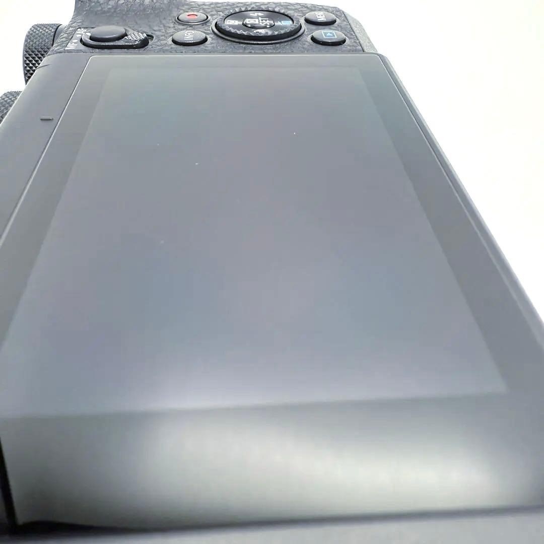 Canon EOS M6 Mark II ボディ　美品　★期間限定オマケ★