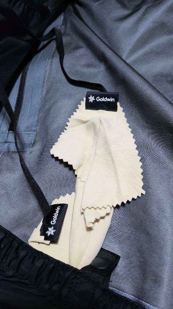 ✨定価半額以下✨《GOLDWIN ゴールドウイン》ゴアテックス3Lジャケット上下