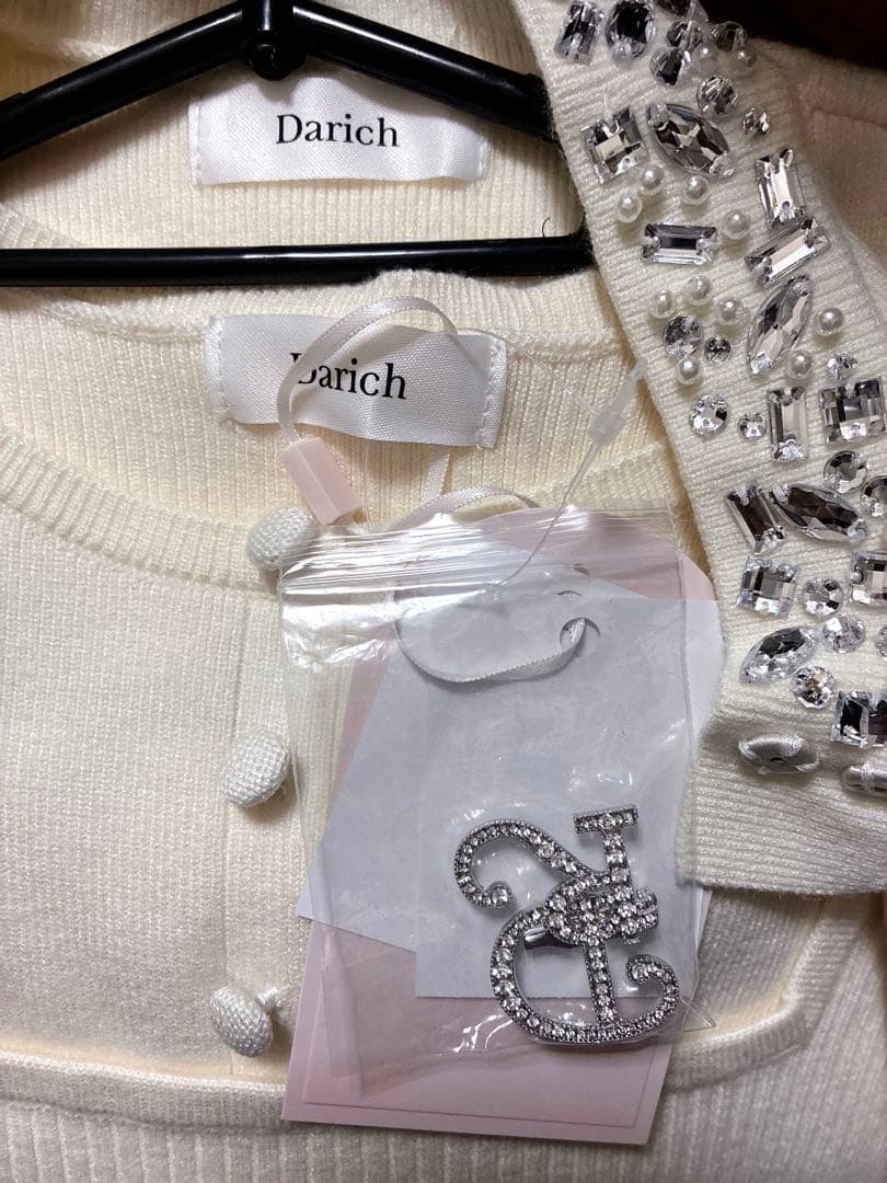 Darich ダーリッチ　ビジューケープニットミニワンピース　IVO アイボリー