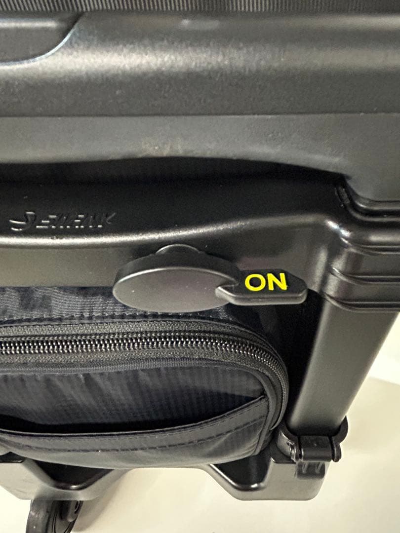 スワニー キャリーバッグ 4輪ストッパー付 D-552 ルバンドミニⅡ