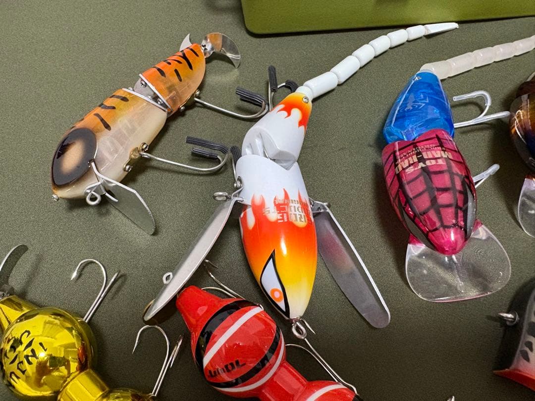 最終値下】フロッグプロダクツ希少ルアー15個＋BOXセット