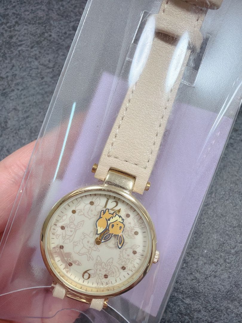 未開封 ポケモン イッツデモ イーブイ 腕時計 革ベルトウォッチ - メルカリ