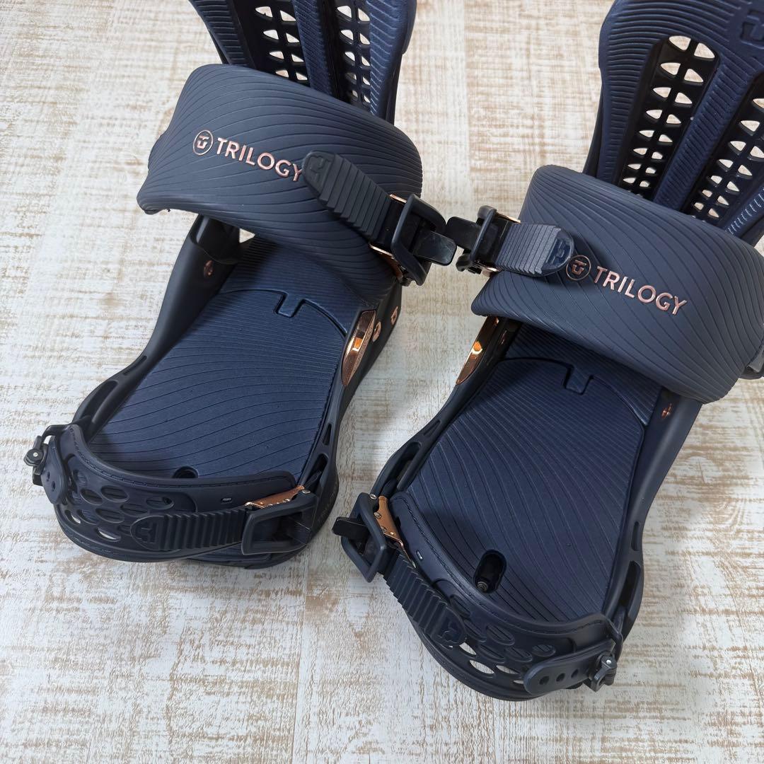 未使用　UNION TRILOGY スノボ ビンディング Mサイズ スノーボード