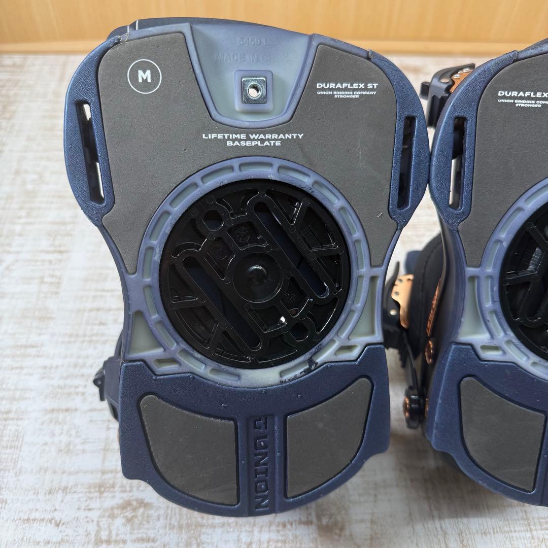 未使用　UNION TRILOGY スノボ ビンディング Mサイズ スノーボード