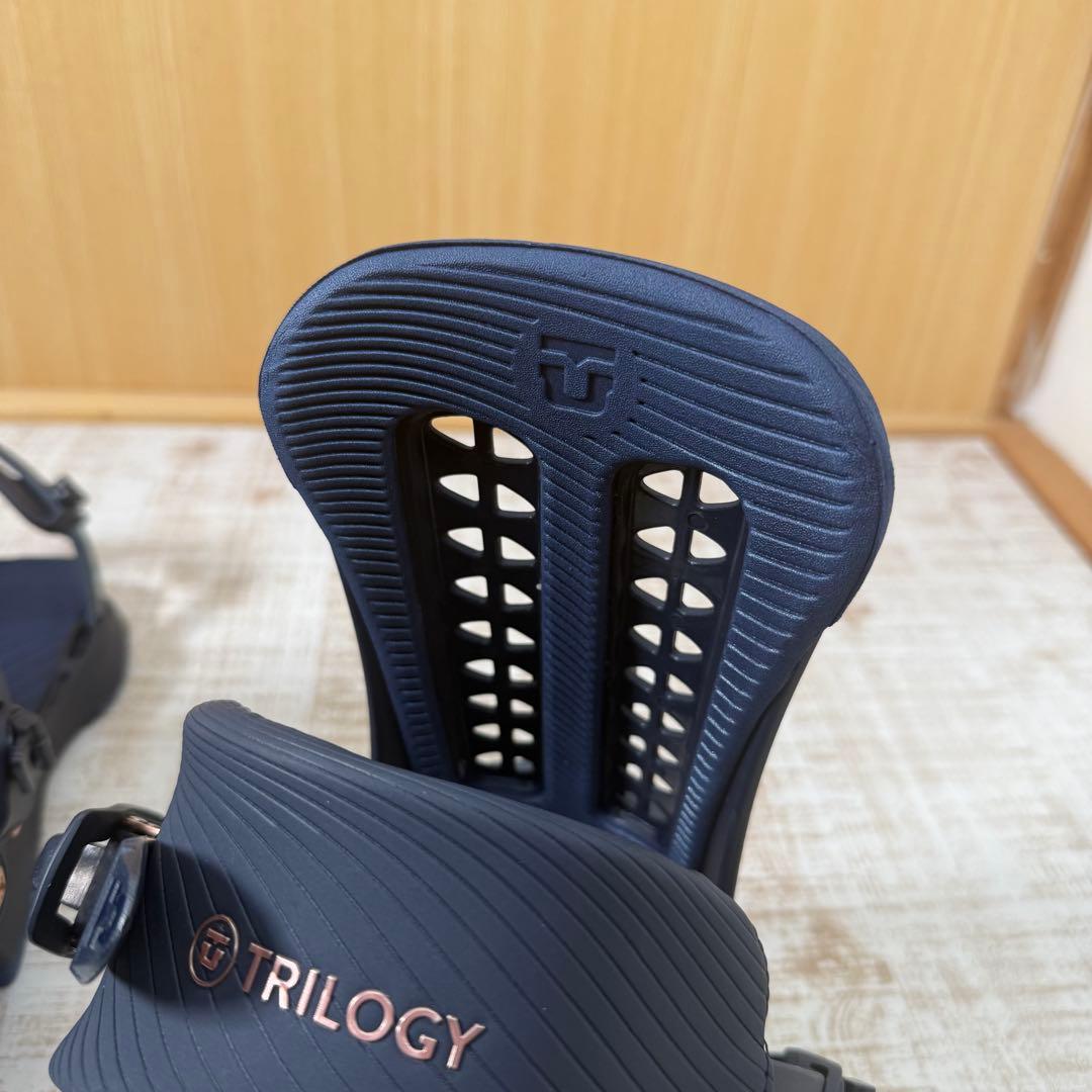 未使用　UNION TRILOGY スノボ ビンディング Mサイズ スノーボード