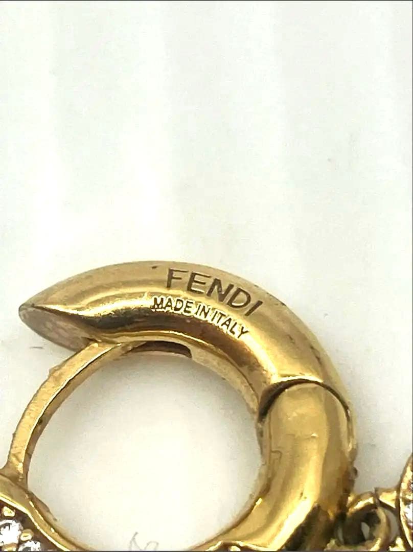 ［美品］FENDI ピアス Fロゴ ラインストーン ゴールド